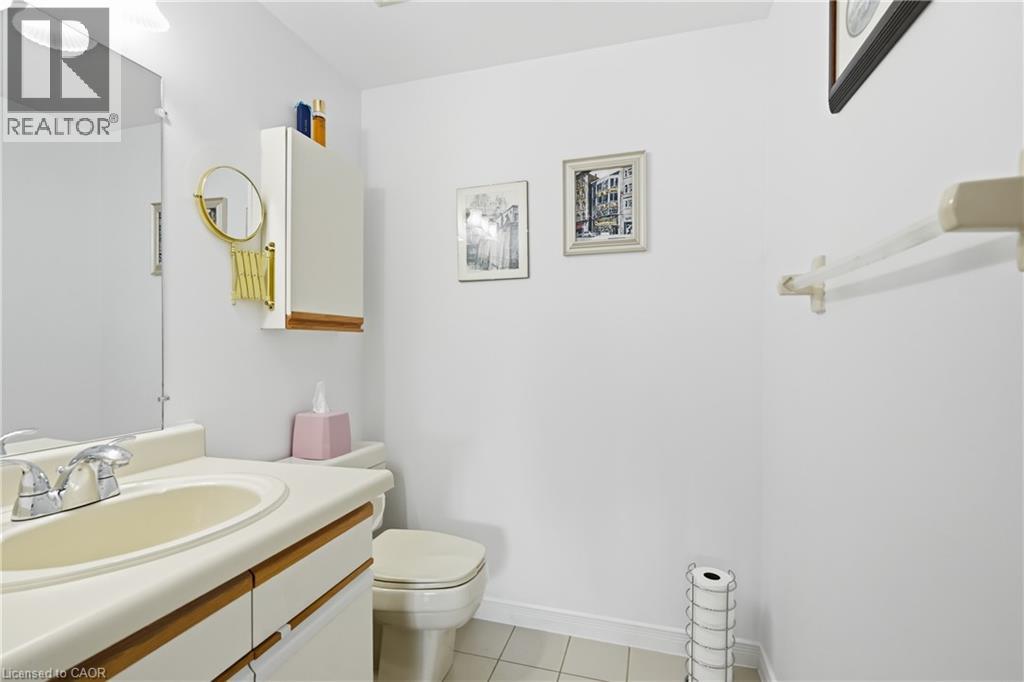 #215 3420 FREDERICK Avenue - 17