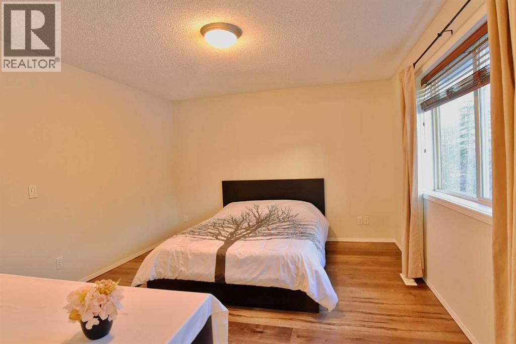 133 Panamount Court NW - 21