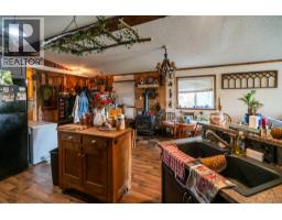 310 Beaver Street, Ferintosh, AB T0B1M0 Photo 9