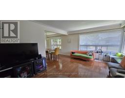 Main - 49 Halkin Crescent, Toronto, ON M4A1M8 Photo 8