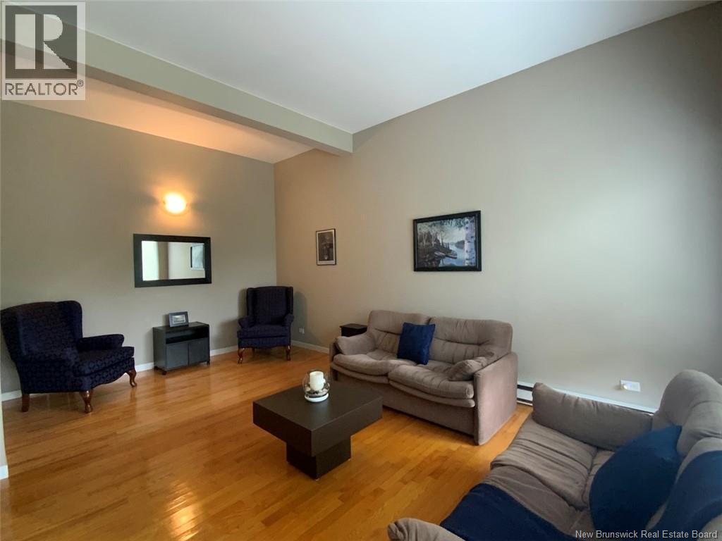 11 Leblond Street - 8