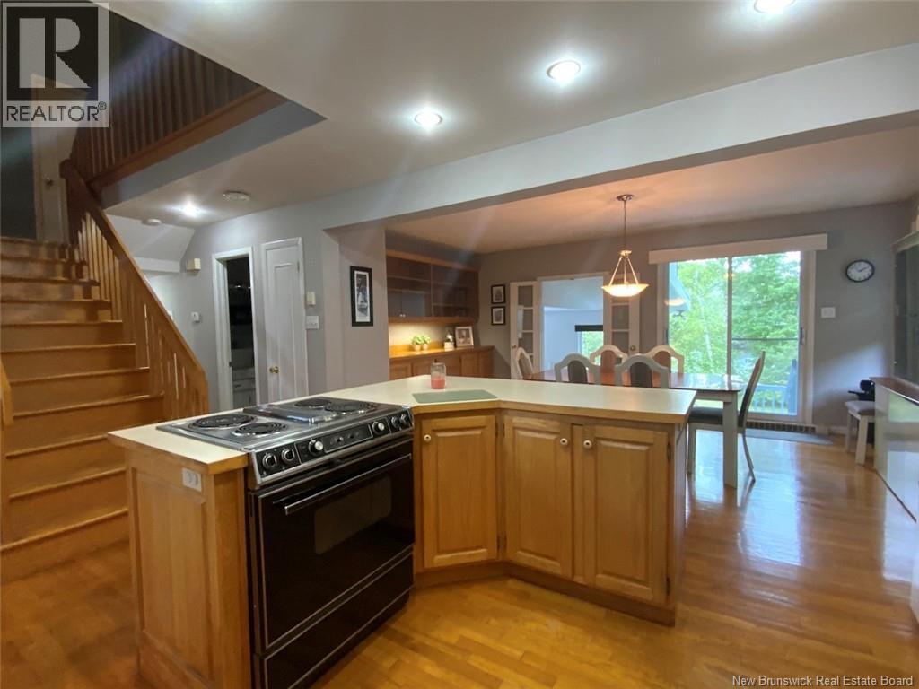 11 Leblond Street - 6