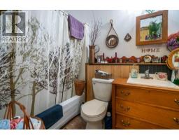 310 Beaver Street, Ferintosh, AB T0B1M0 Photo 22