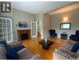4pc Bathroom - 11 Leblond Street, Edmundston, NB E3V4K9 Photo 9
