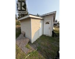 4580 Canim Hendrix Road, 100 Mile House, BC V0K1M0 Photo 13