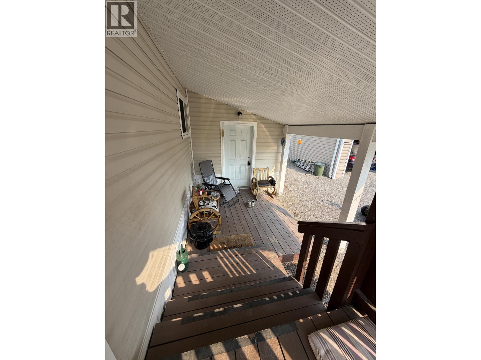 4580 CANIM HENDRIX ROAD, 100 Mile House — photo 9