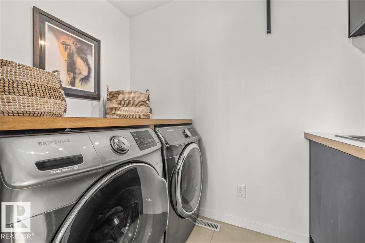 12406 51A AV NW - 34