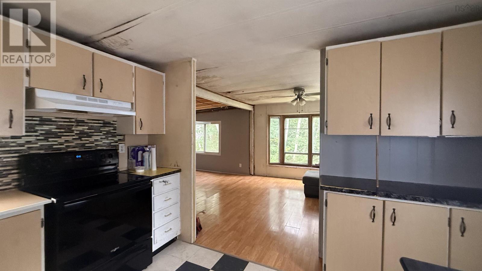 337 North Aldershot Road, Steam Mill — photo 3