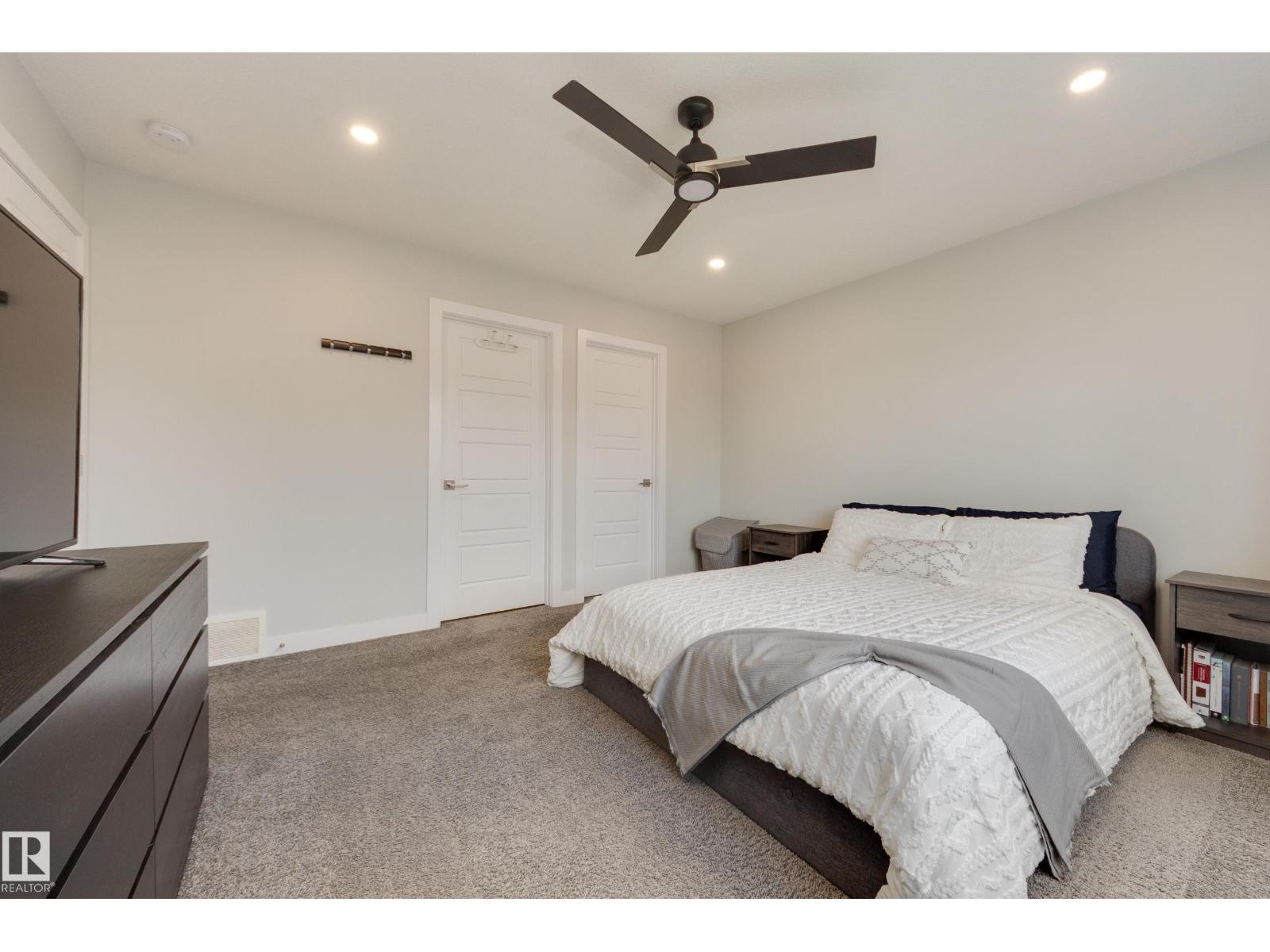 8623 223 ST NW - Image 15