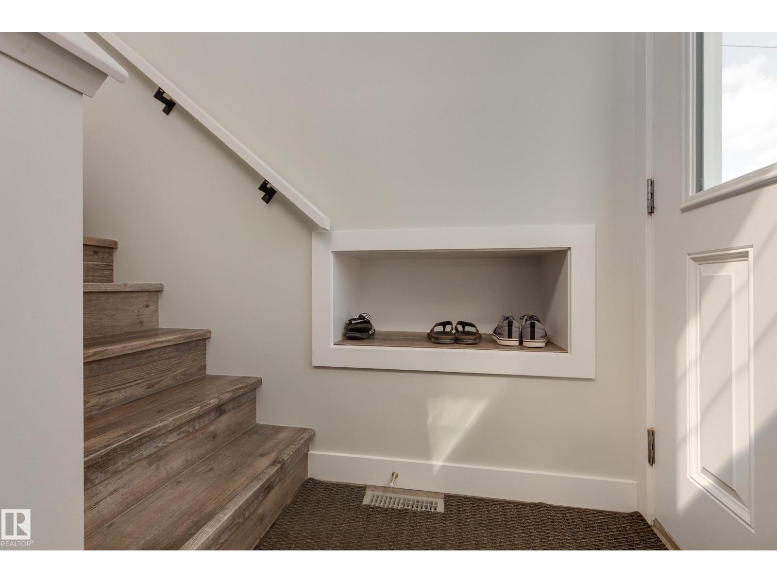 8623 223 ST NW - 21