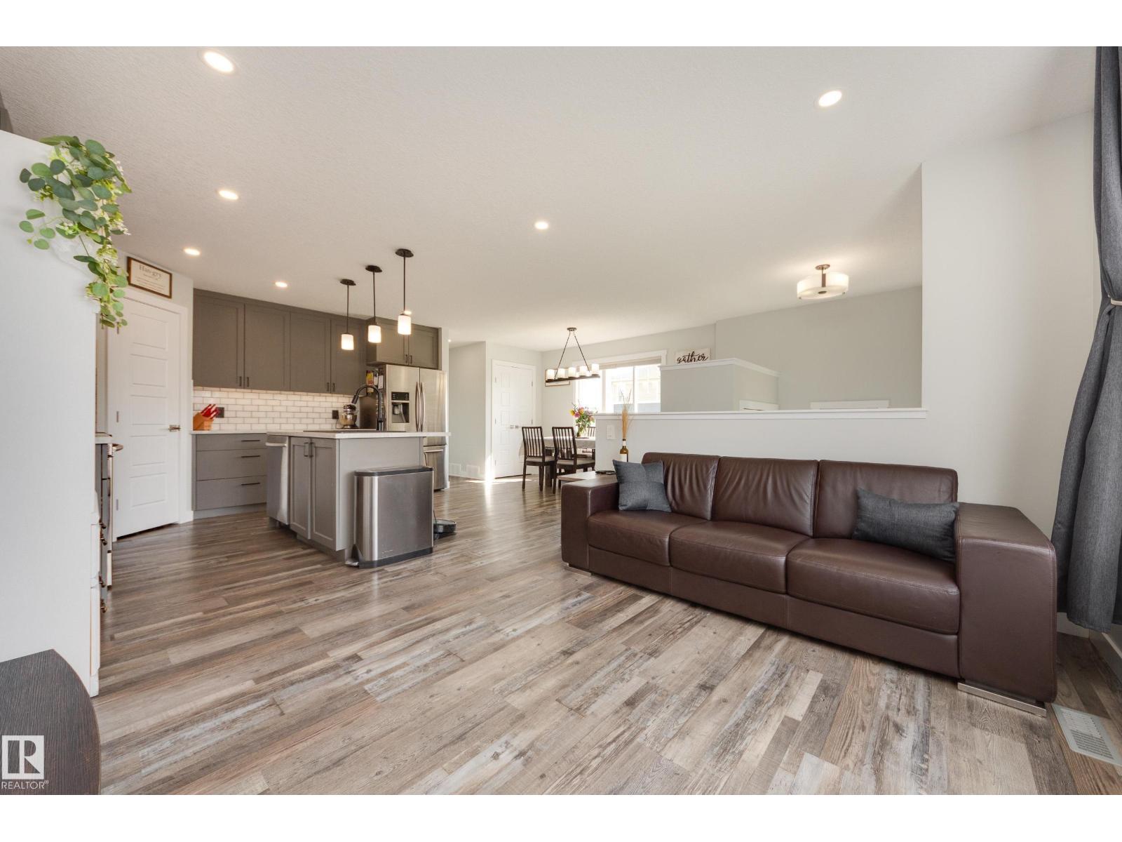 8623 223 ST NW - Image 6