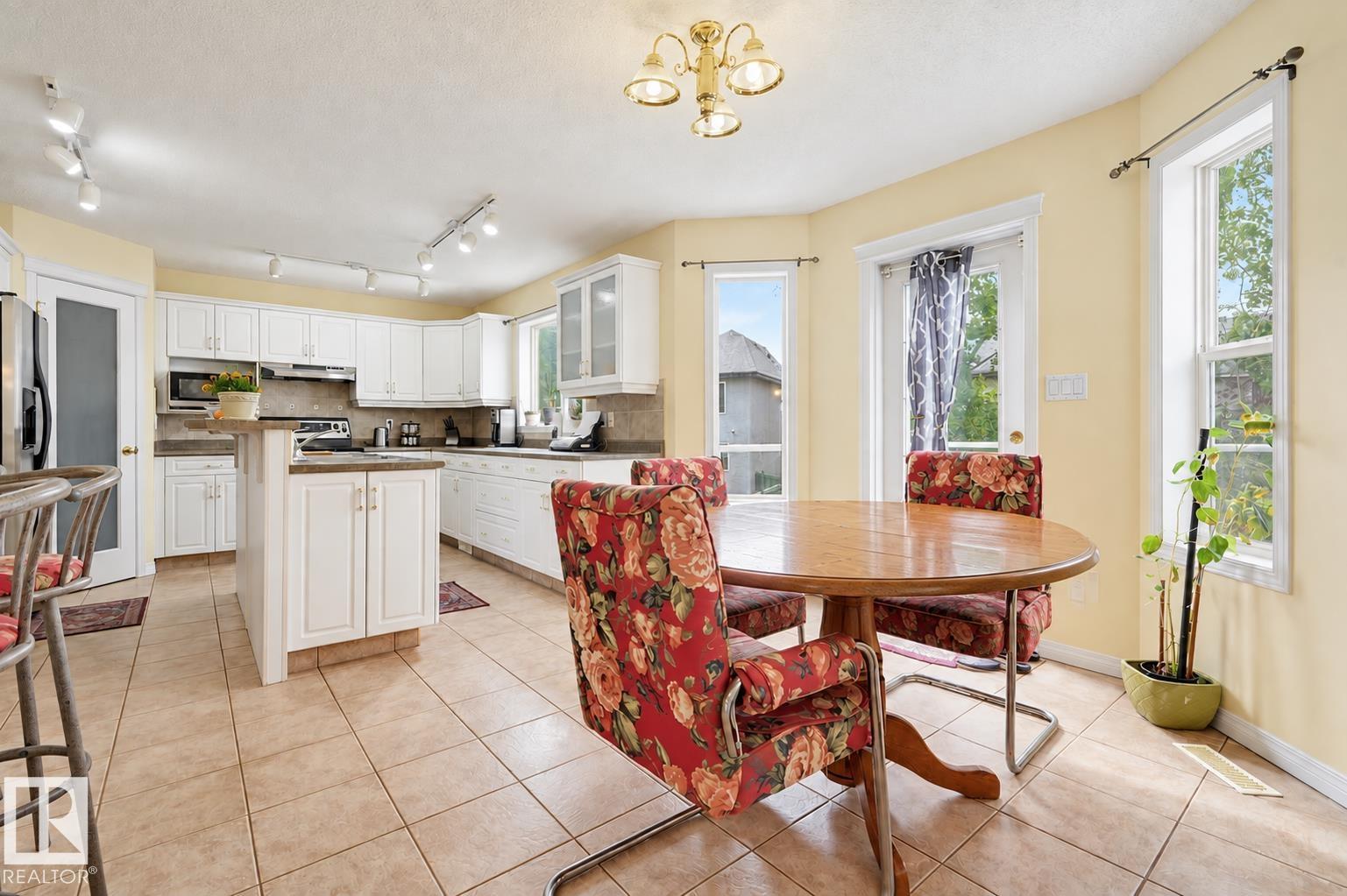 1222 HALIBURTON CL NW - 4