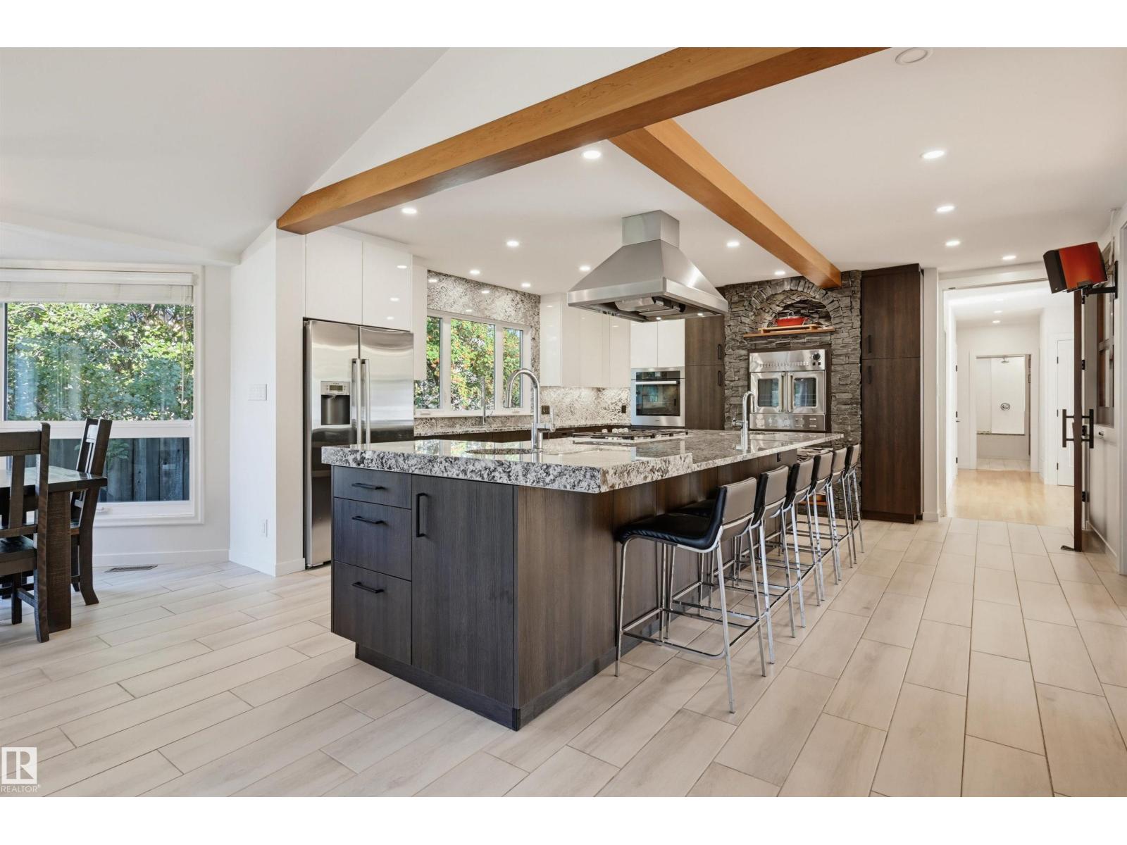 9728 141 ST NW - 18