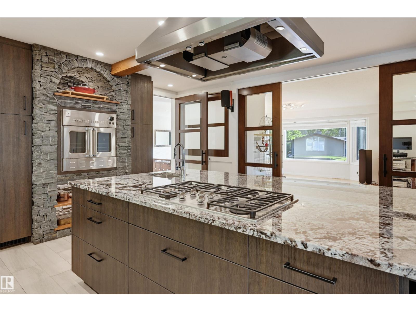 9728 141 ST NW - Image 21
