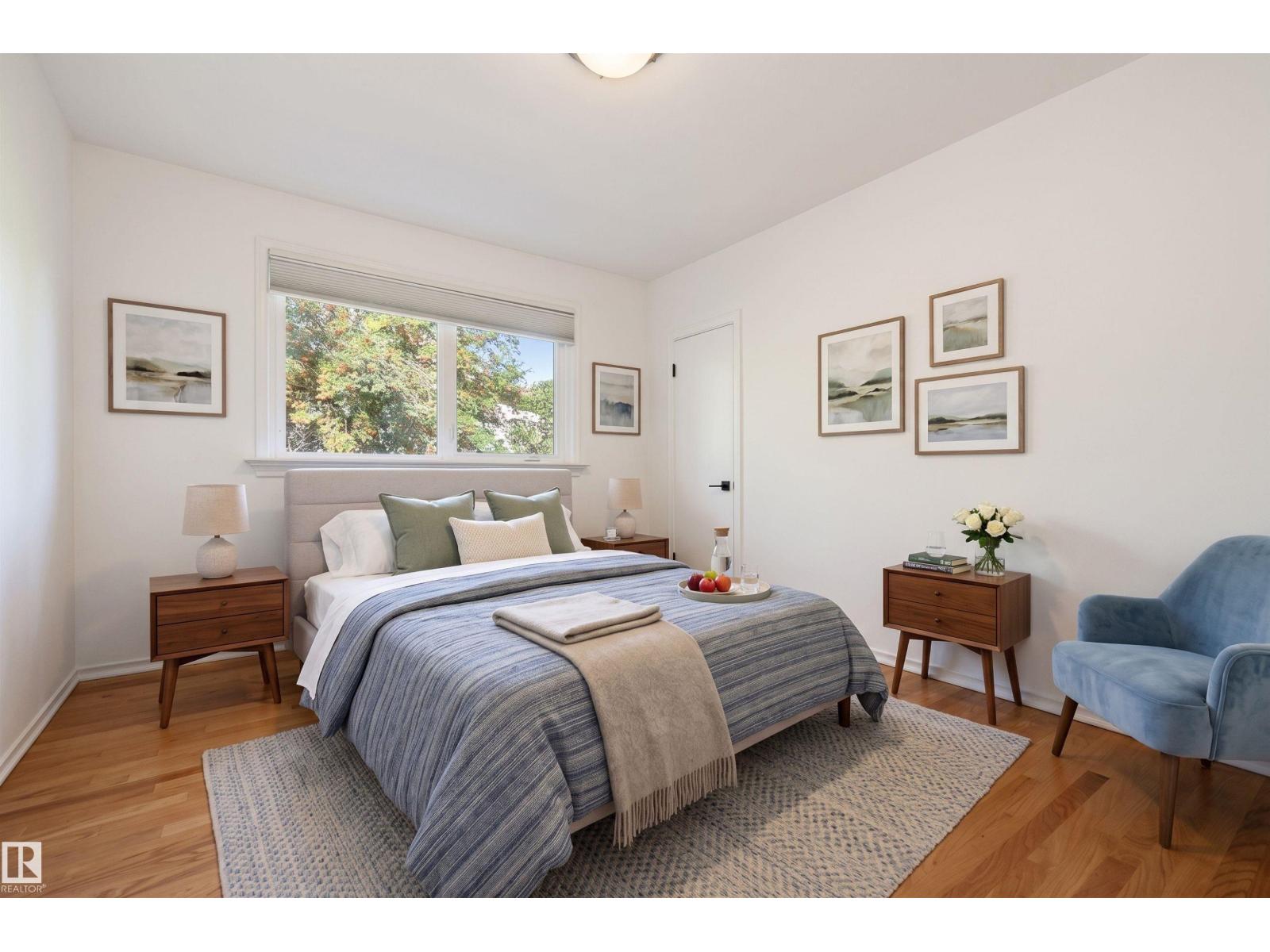 9728 141 ST NW - 47