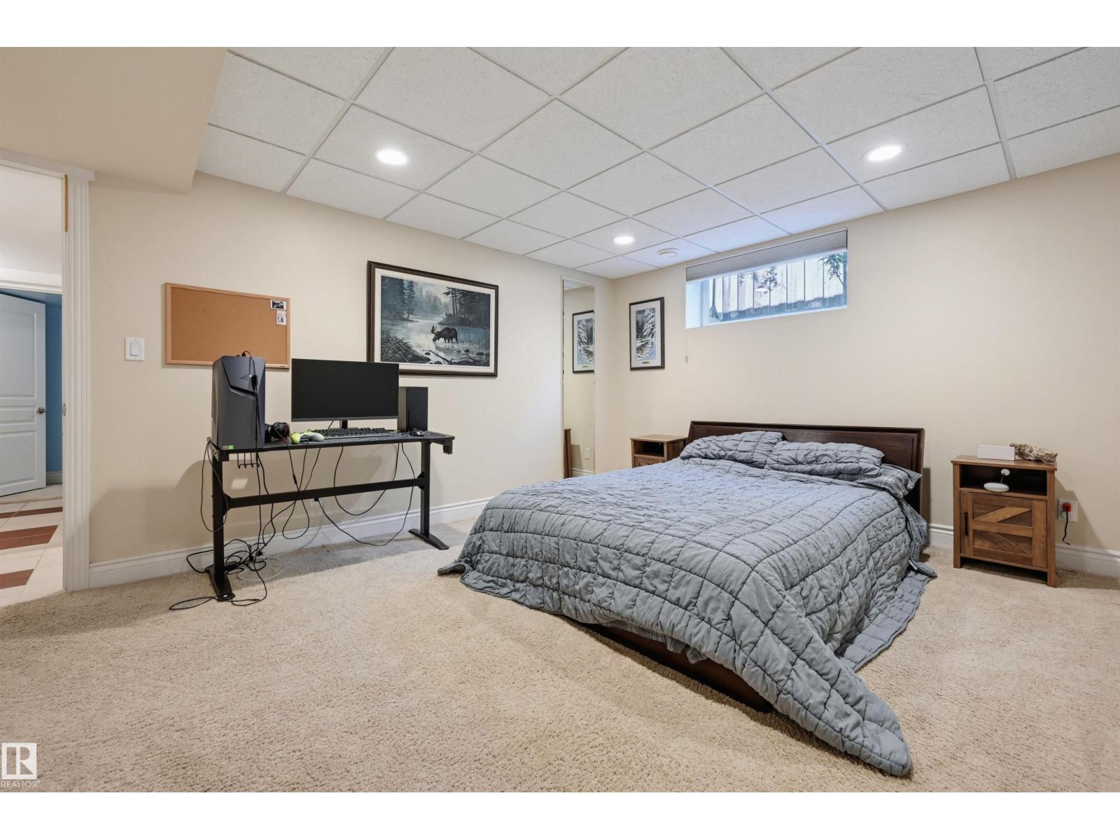 9728 141 ST NW - 52