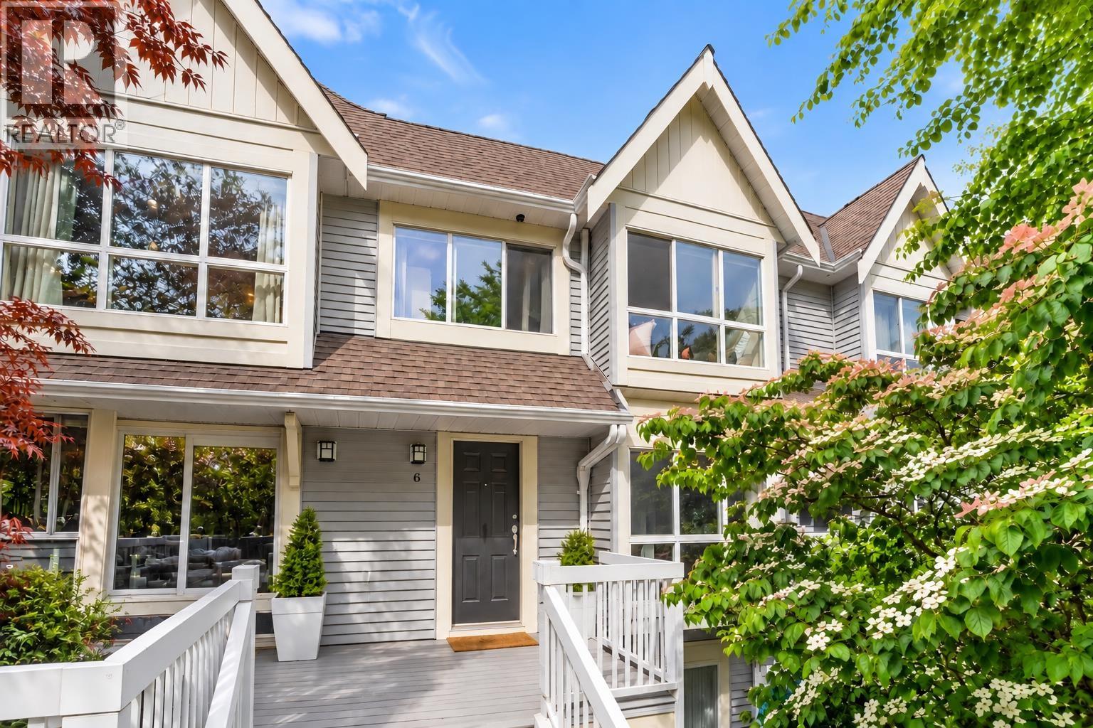 6 1073 LYNN VALLEY ROAD, North Vancouver — photo 1