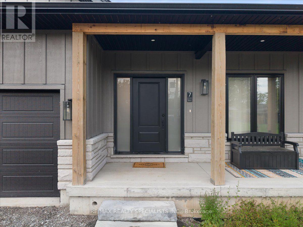 7 SCOTT DRIVE - 5