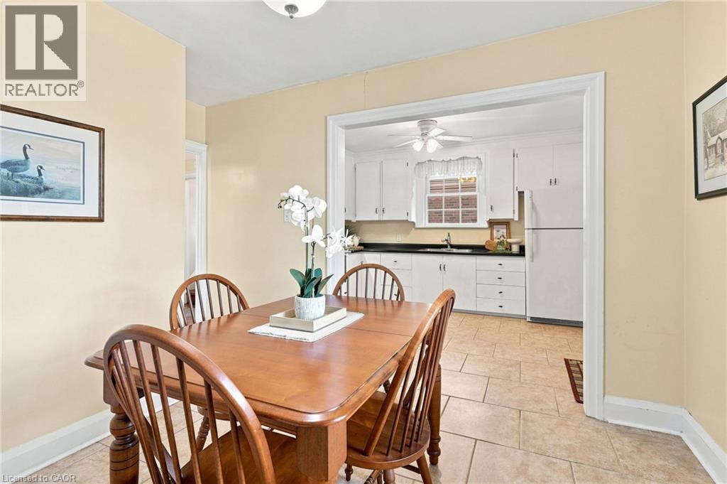 38 GARSIDE Avenue S - 18