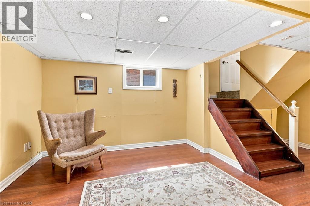 38 GARSIDE Avenue S - Image 34