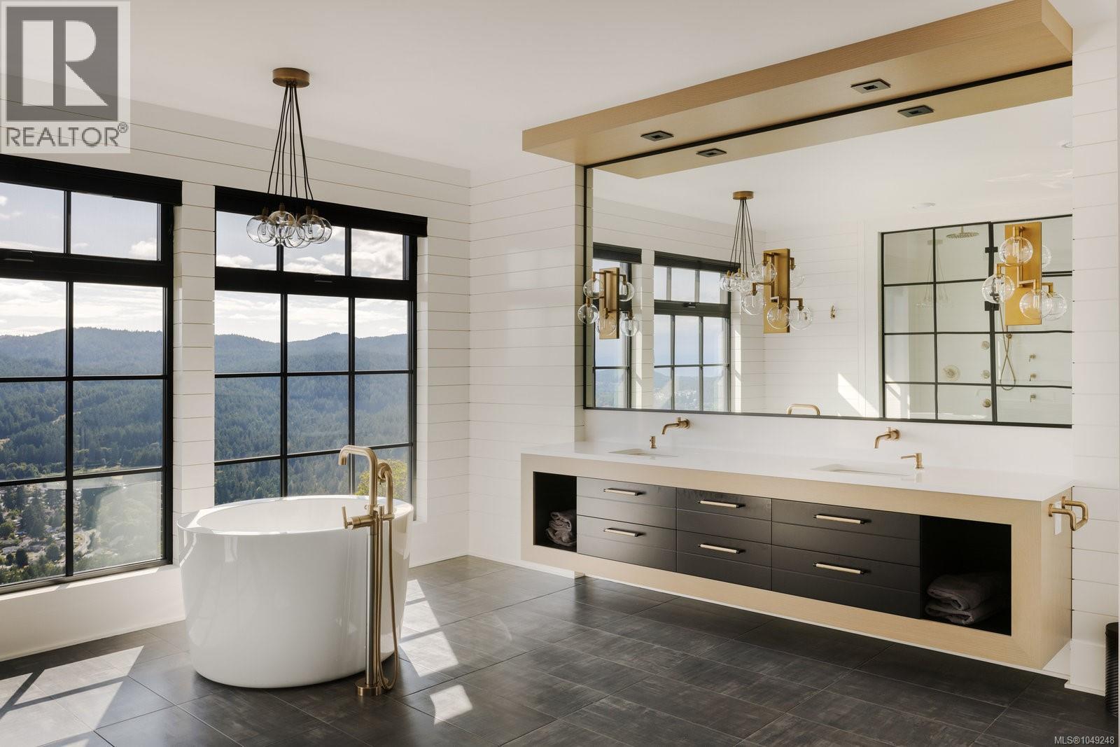 1424 Pinehurst Pl, Langford