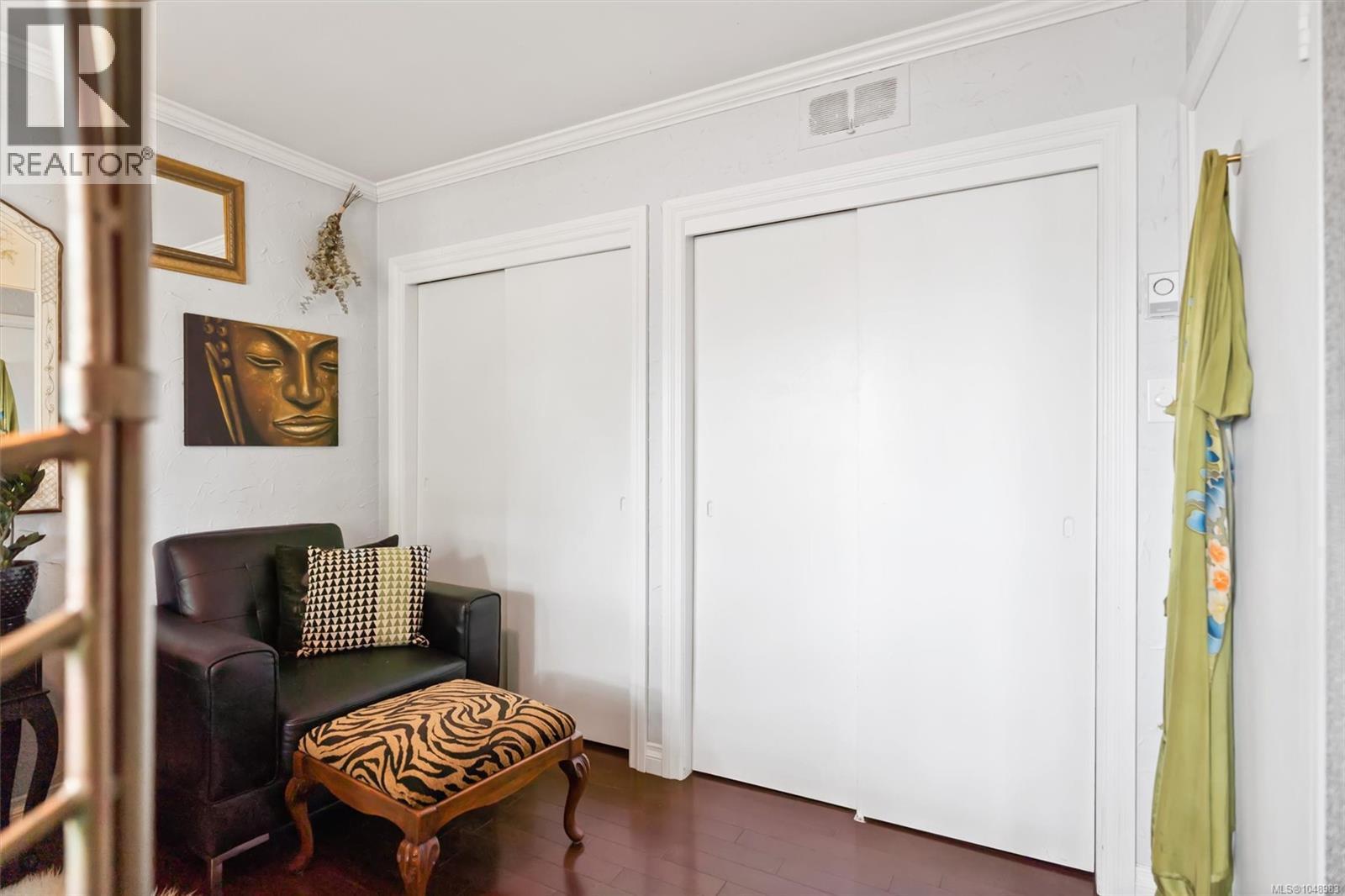 1029 - 1031 Wychbury Ave - Image 12