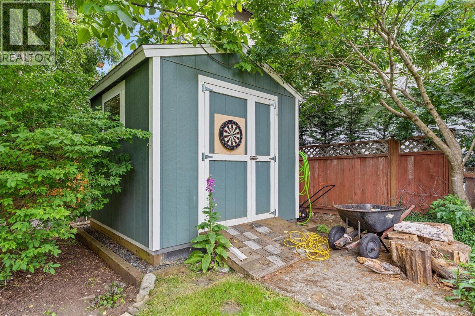 1029 - 1031 Wychbury Ave - Image 39