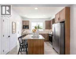 1490 Rangeview Drive SE - photo 3