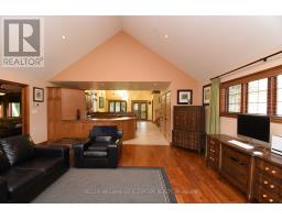 635 Millgrove Side Road, Hamilton, ON L8B0W7 Photo 12