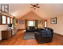 635 Millgrove Side Road, Hamilton, ON L8B0W7 Photo 13