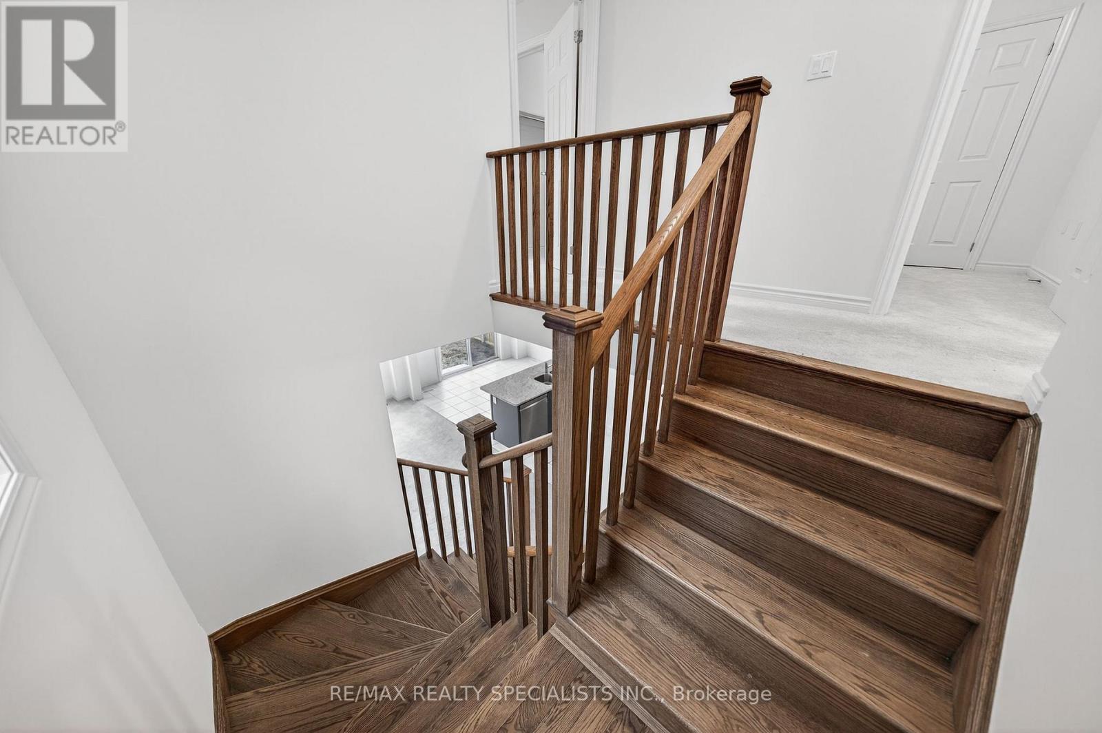 27 HARPIN WAY W - Image 27