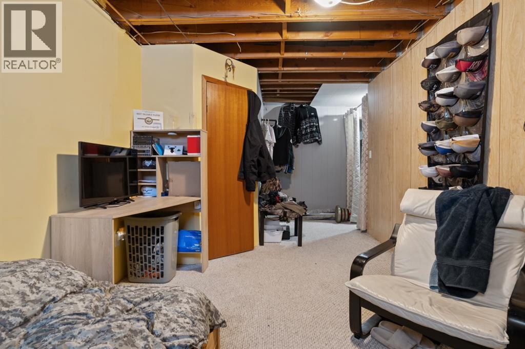 5402 52 Street - 25