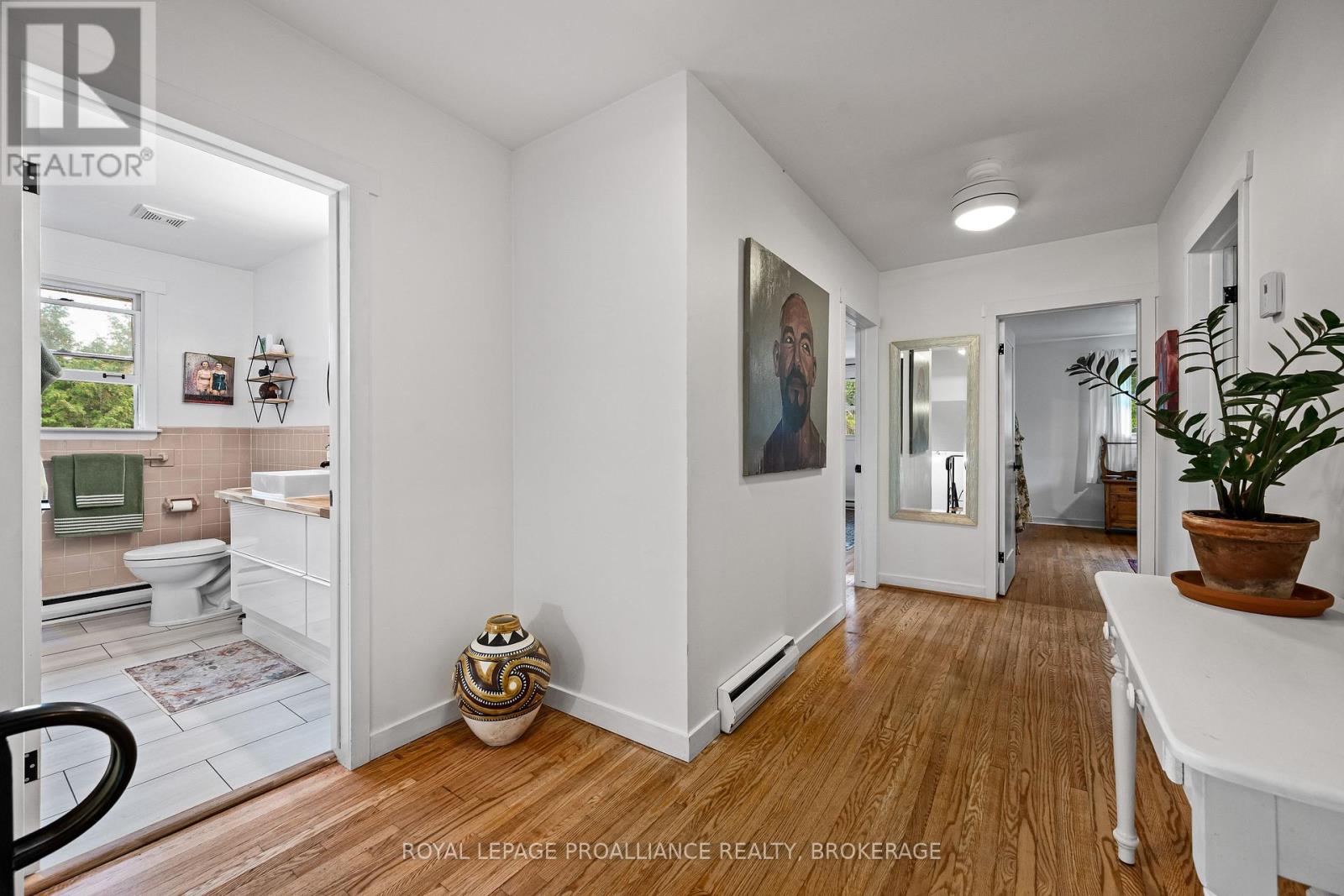 330 ELMWOOD DRIVE - Image 28