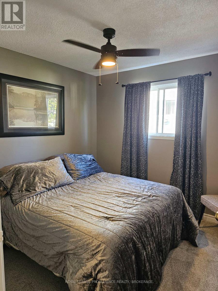 915 WARBURTON CRESCENT - Image 19