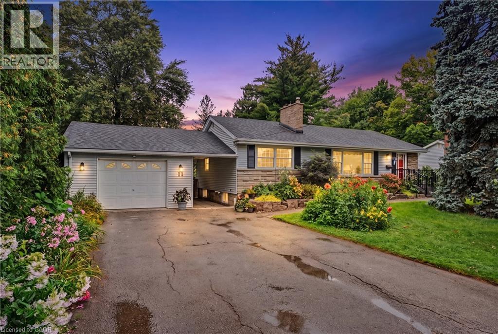 11 MILLER Drive - 1