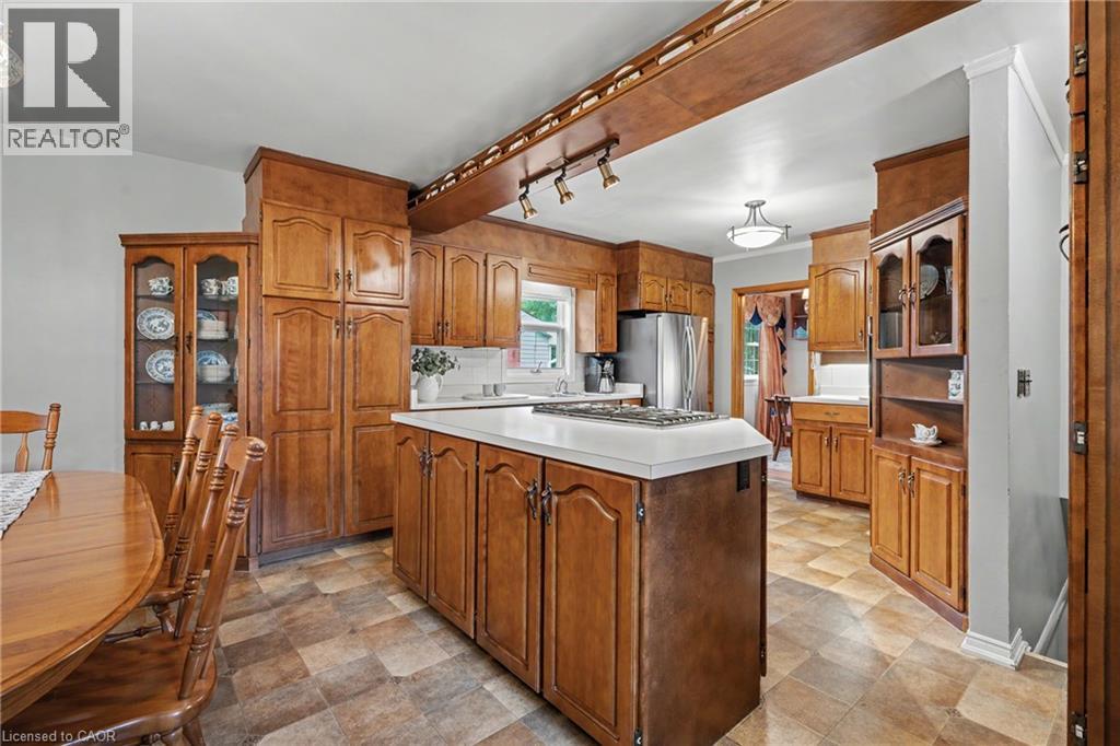 11 MILLER Drive - 14