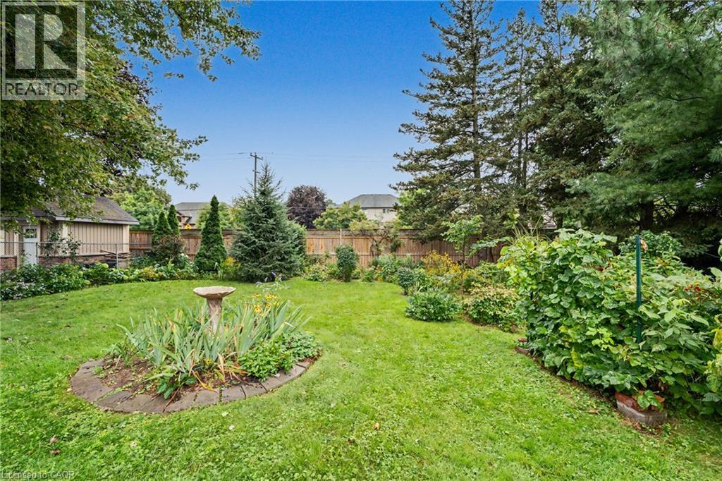 11 MILLER Drive - Image 35