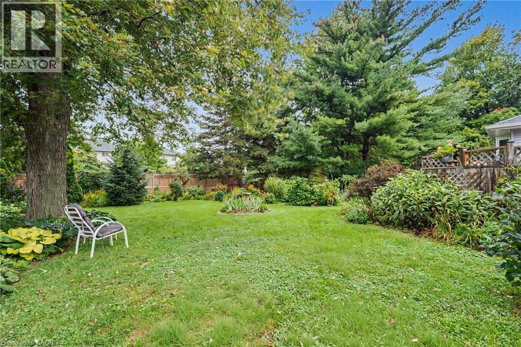 11 MILLER Drive - 36