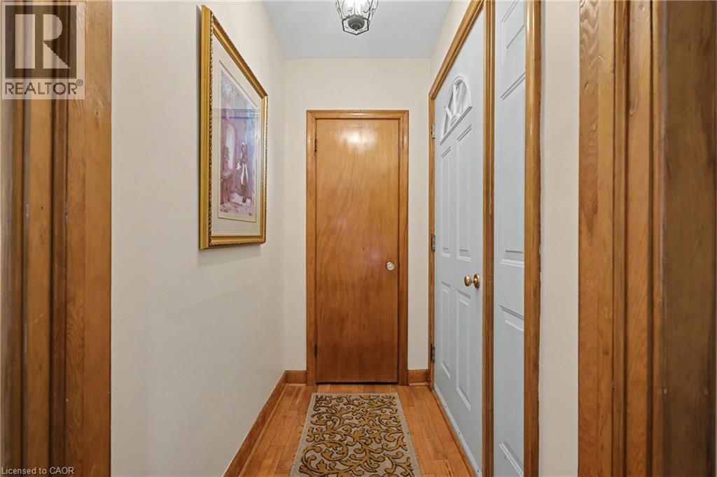 11 MILLER Drive - 5