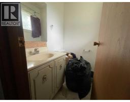 Family room - 1020 1 Street W, Kindersley, SK S0L1S0 Photo 11