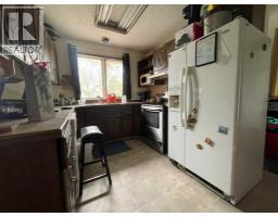 2pc Bathroom - 1020 1 Street W, Kindersley, SK S0L1S0 Photo 7