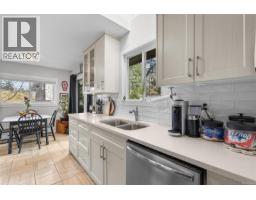 Kitchen - 661 Marlisa Pl, Langford, BC V9B4Y8 Photo 13