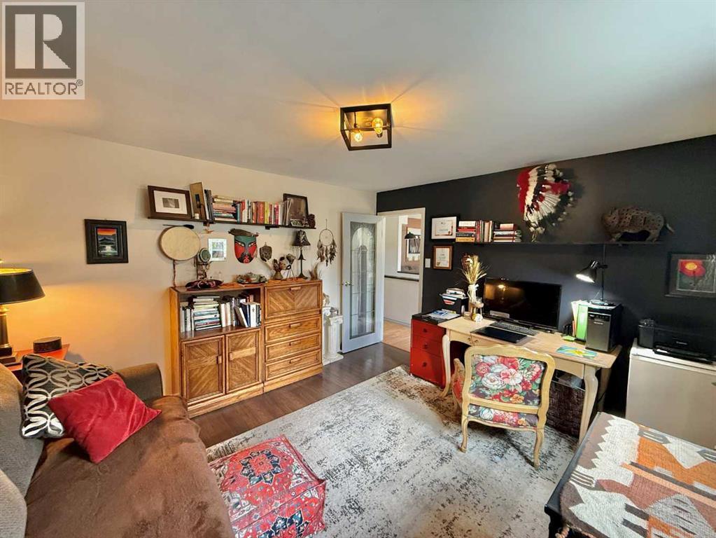 5002 50 Street - Image 27