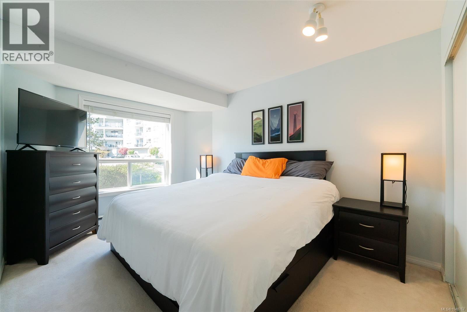#405 1631 Dufferin Cres - 13