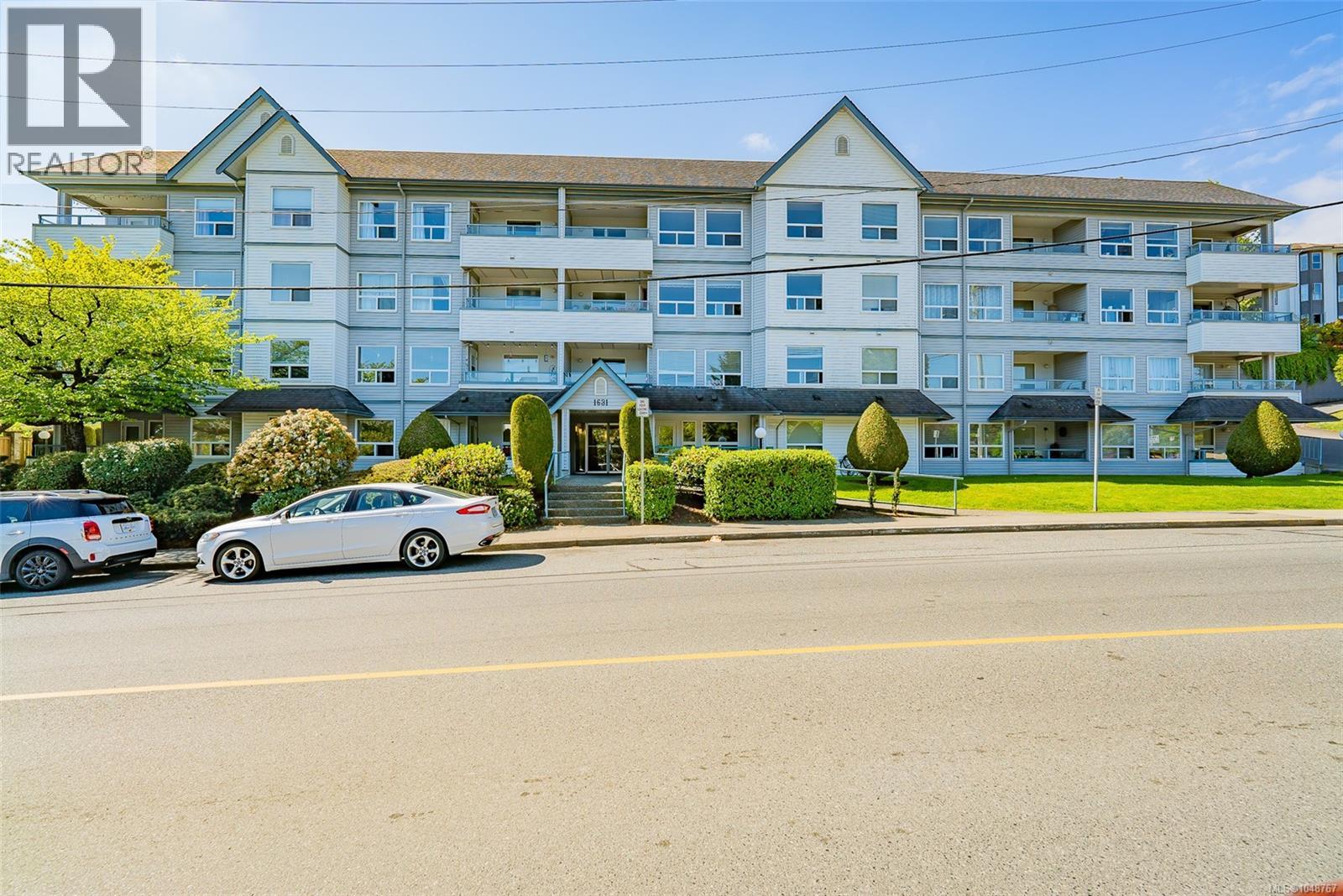 #405 1631 Dufferin Cres - 2