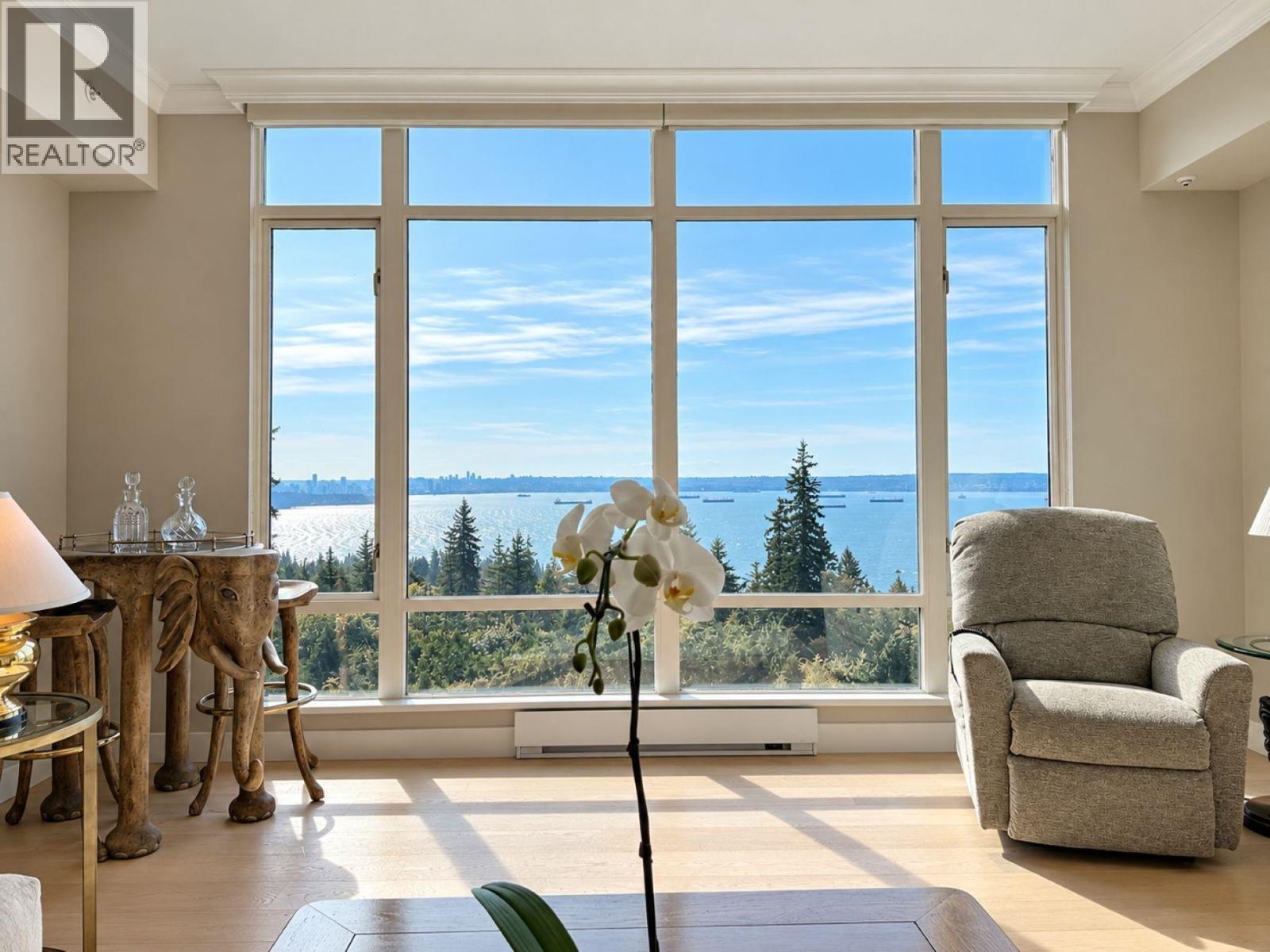 703 3131 DEER RIDGE DRIVE, West Vancouver — photo 2