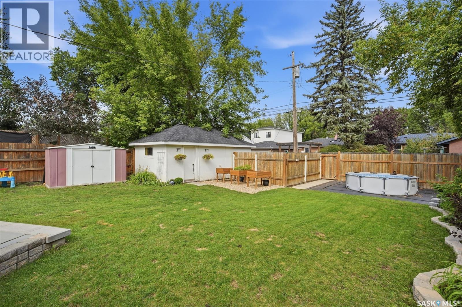 717 Taylor STREET E - 32