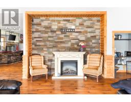 1 Brookside Road thumbnail 20