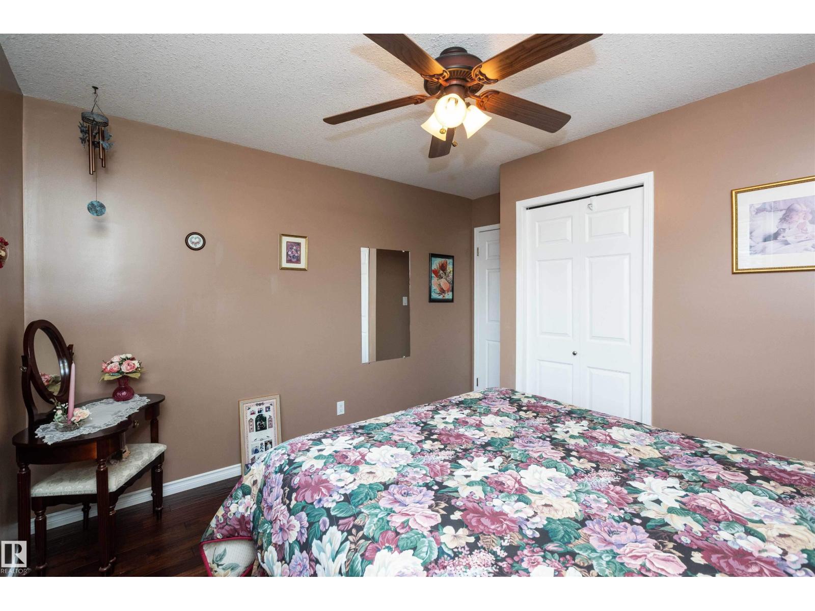 5706 43 street - 29