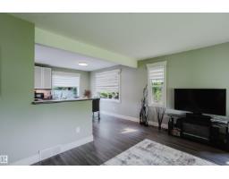 Bedroom 3 - 14814 104 Av Nw, Edmonton, AB T5N0X7 Photo 6
